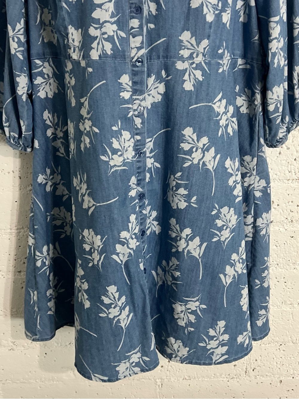 Westport Womens Plus Dress 22W Blue Floral Chambray 3/4 Sleever Button Front - Picture 3 of 6